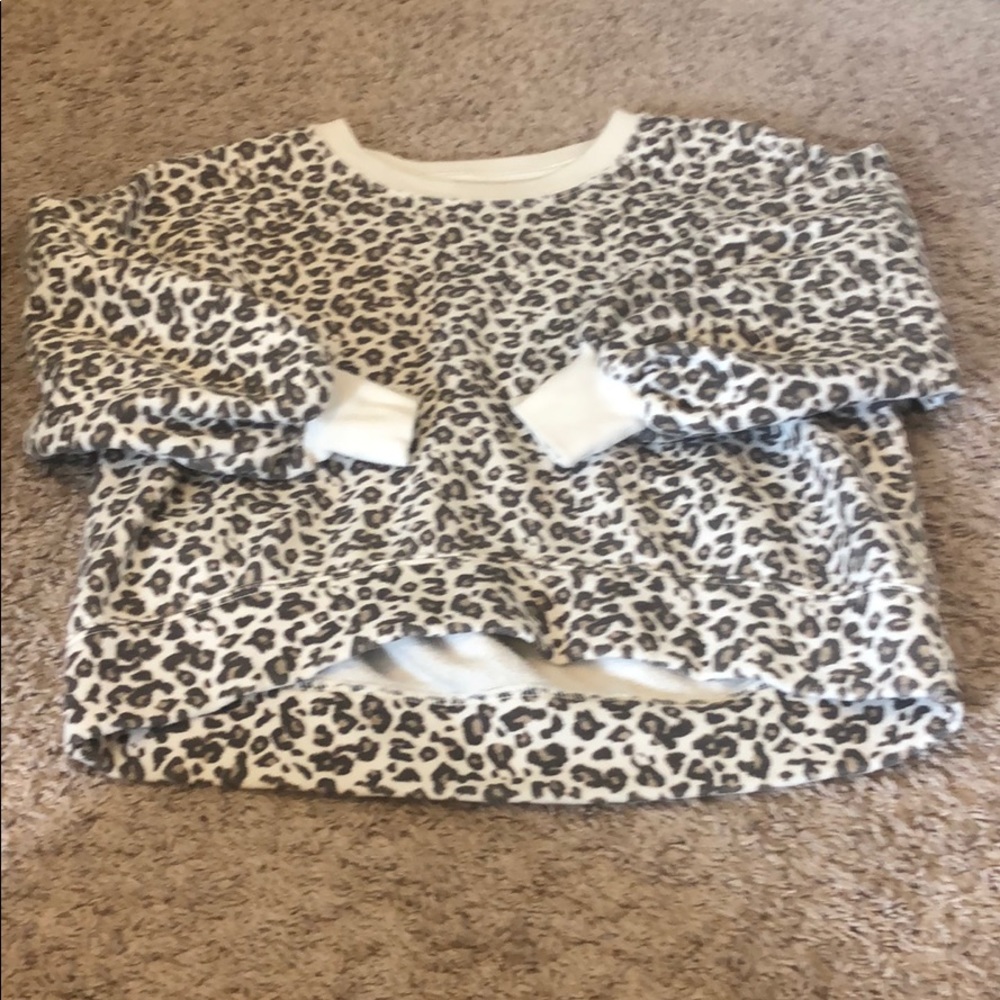 Leopard print Abercrombie sweatshirt